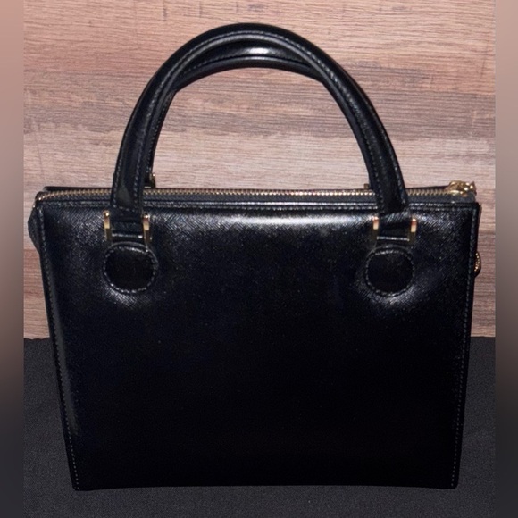 Gianni Versace Sunburst Authentic Black Leather Top Handle Bag Like New - Picture 4 of 15